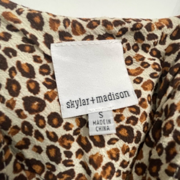 Leopard mini dress, size small! - Picture 4 of 5